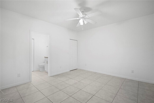 Building Photo - 3309 Armstrong Ct