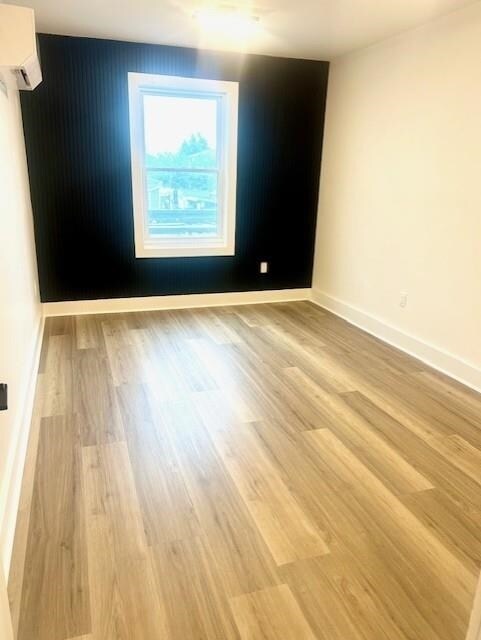 Building Photo - 490 Avenue C