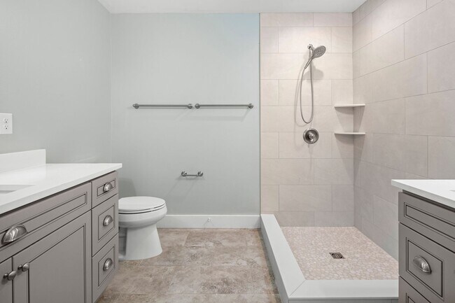 Building Photo - Beautiful Home - Excellent Kenilworth Location!