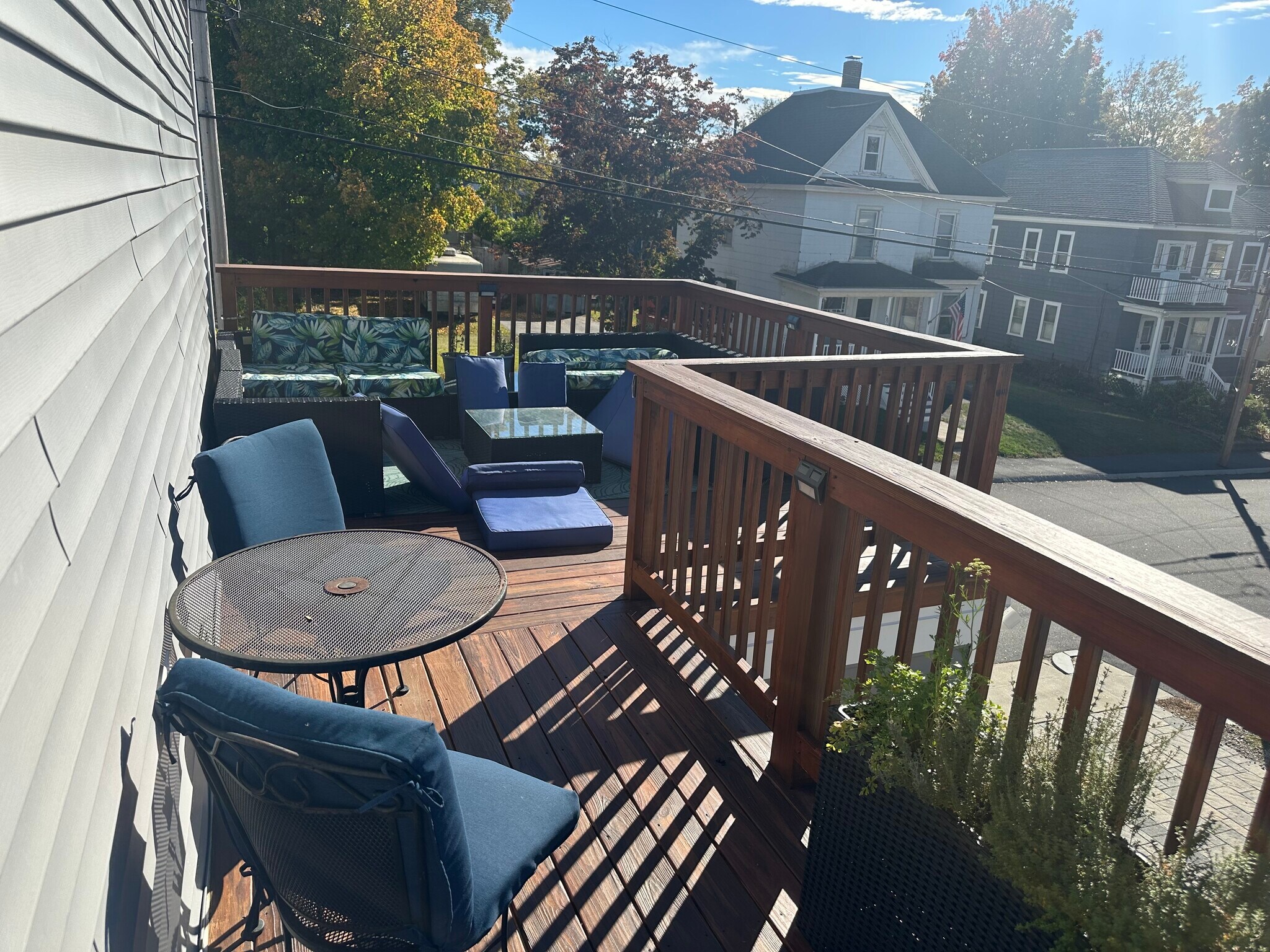 Building Photo - 127 Marblehead St