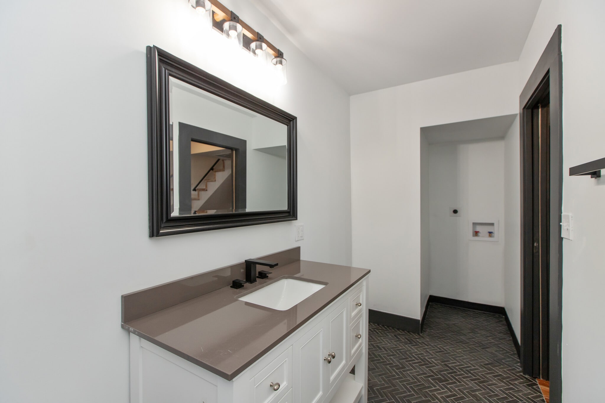 Building Photo - 2828 N Illinois St