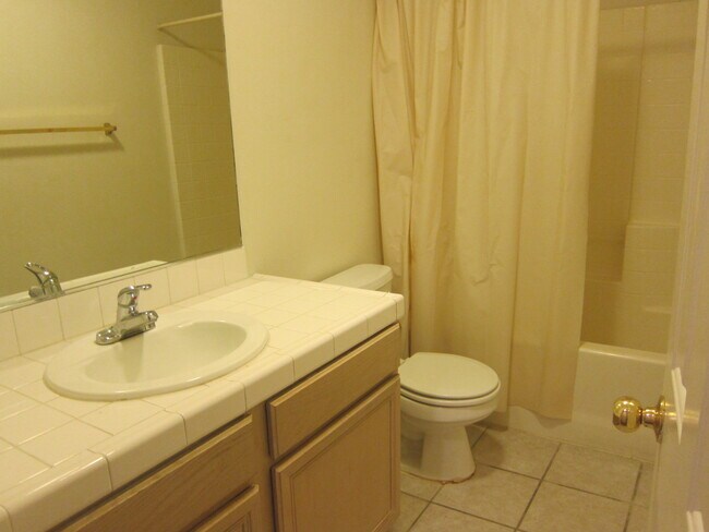 Building Photo - 29840 Landau Blvd