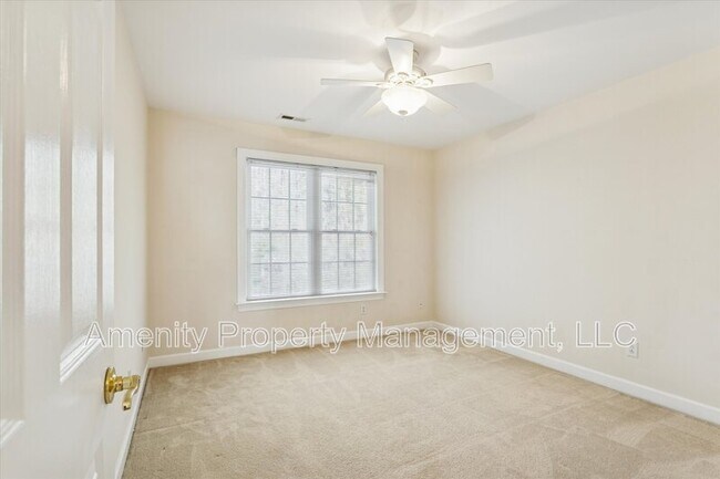 Building Photo - 103 Overlook Point