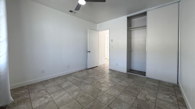 Building Photo - 228 Janan Ct