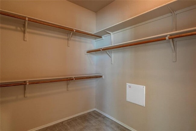 Building Photo - 10816 Pall Mall Dr