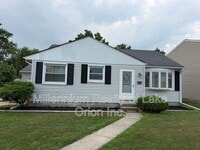 Building Photo - 34019 Garfield Rd