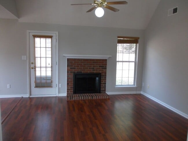 Building Photo - COMING SOON!!!  Great 3 Bed + Bonus 2 Story home in Weddington Woods