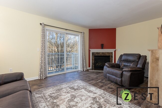 Building Photo - 3152 Torrent Ln