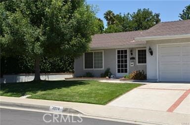 Building Photo - 4670 Avenida Del Este