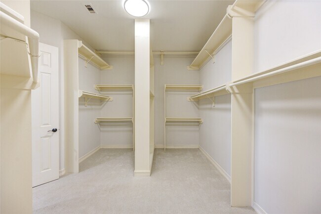 Building Photo - 3007 Mullingar Walk