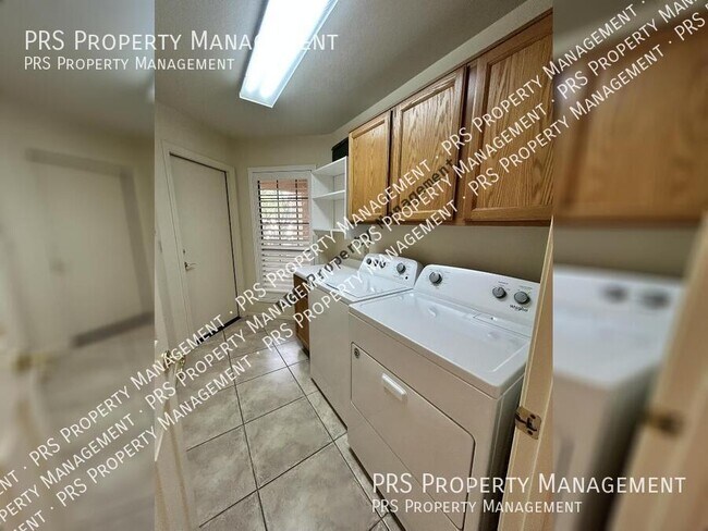 Building Photo - 3809 E Desert Flower Ln
