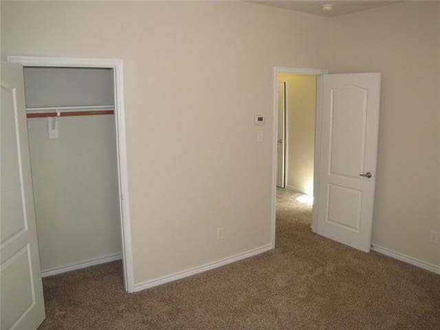 Building Photo - 5890 Grosseto Dr