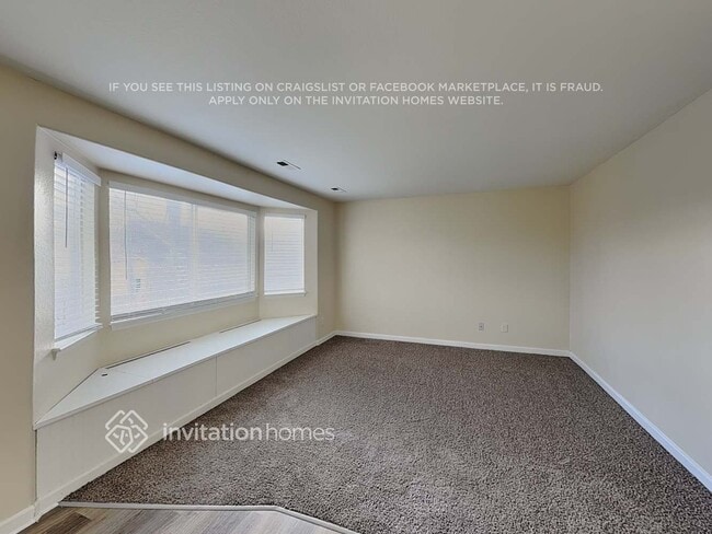 Building Photo - 4654 E 135th Ave