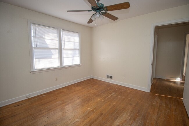 Building Photo - Charming 3-Bedroom Brick Home in Cayce