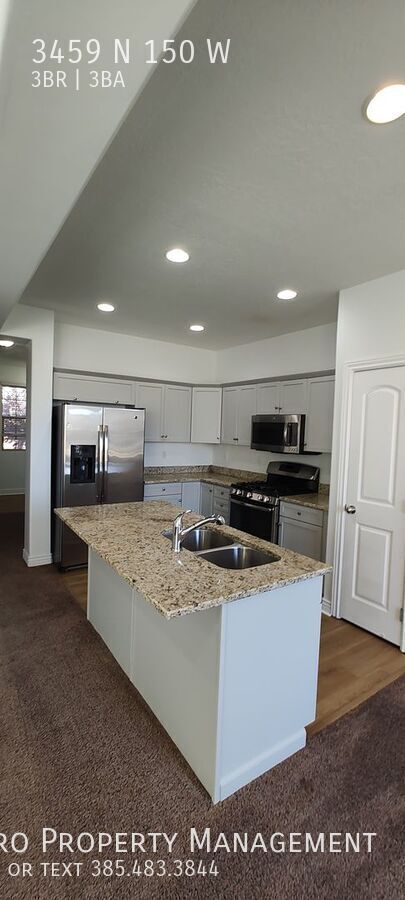 Building Photo - Gorgeous Lehi Property!!!