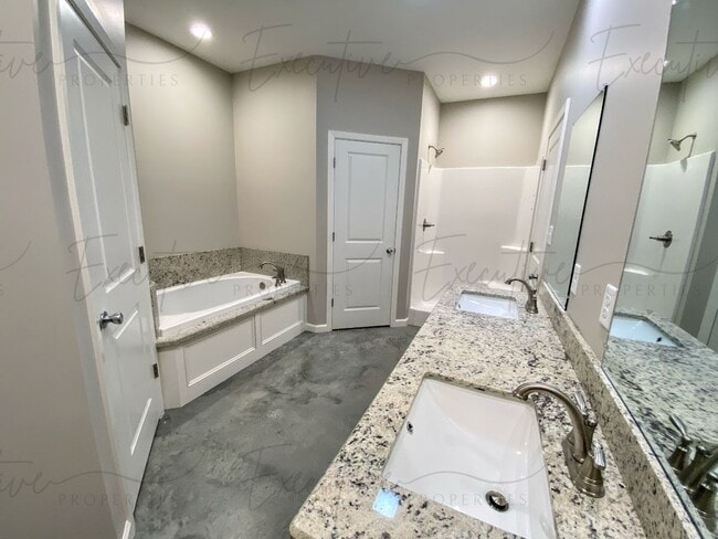 Building Photo - South LC - 3BR/2BA with Carport & Custom Features