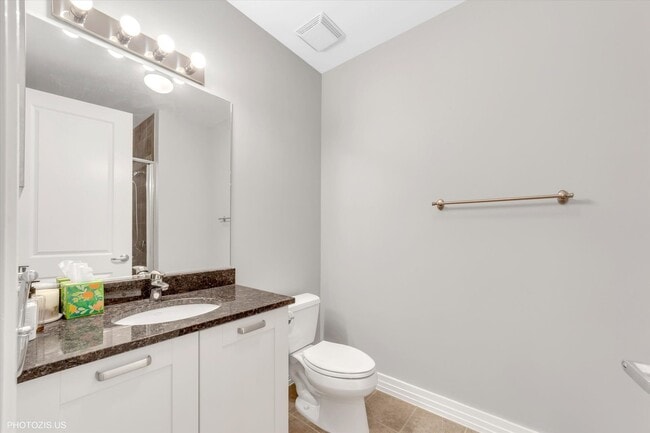 Building Photo - 170 W Polk St