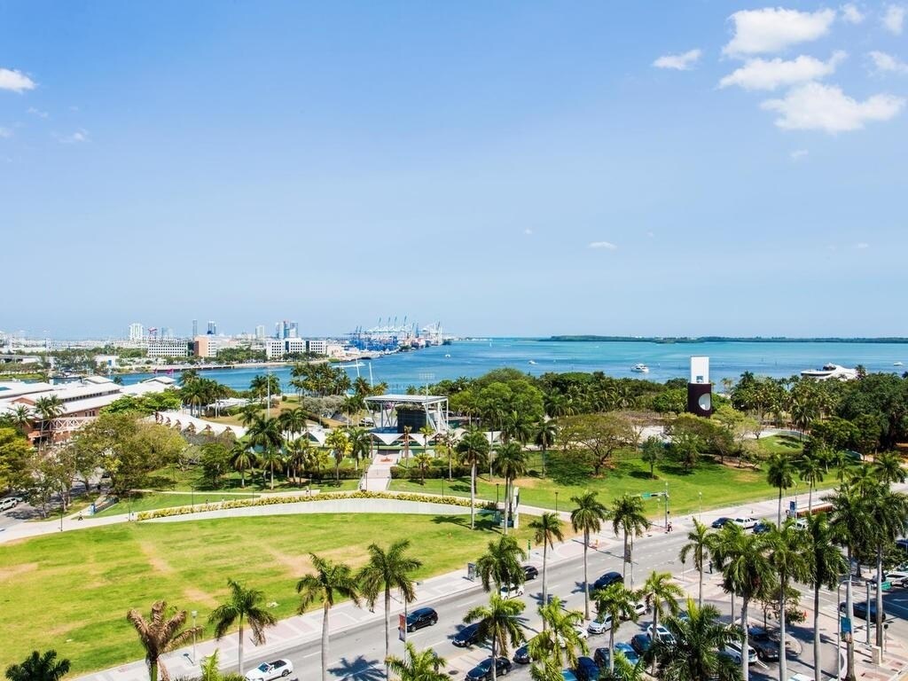 Building Photo - 244 Biscayne Blvd
