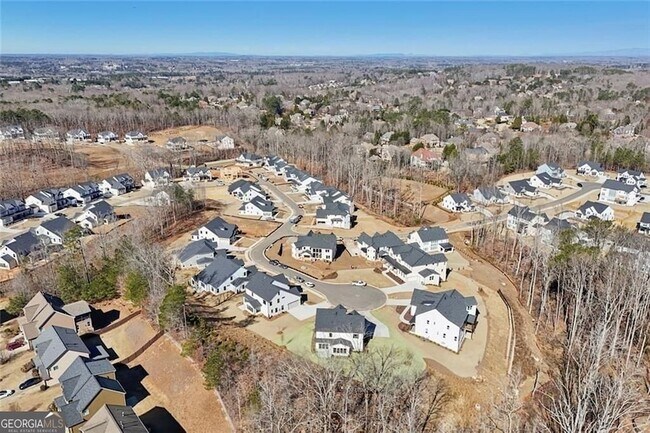 Building Photo - 2815 Medford Dr