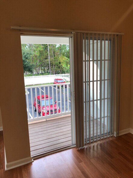 Balcony - 575 Oakleaf Plantation Pky
