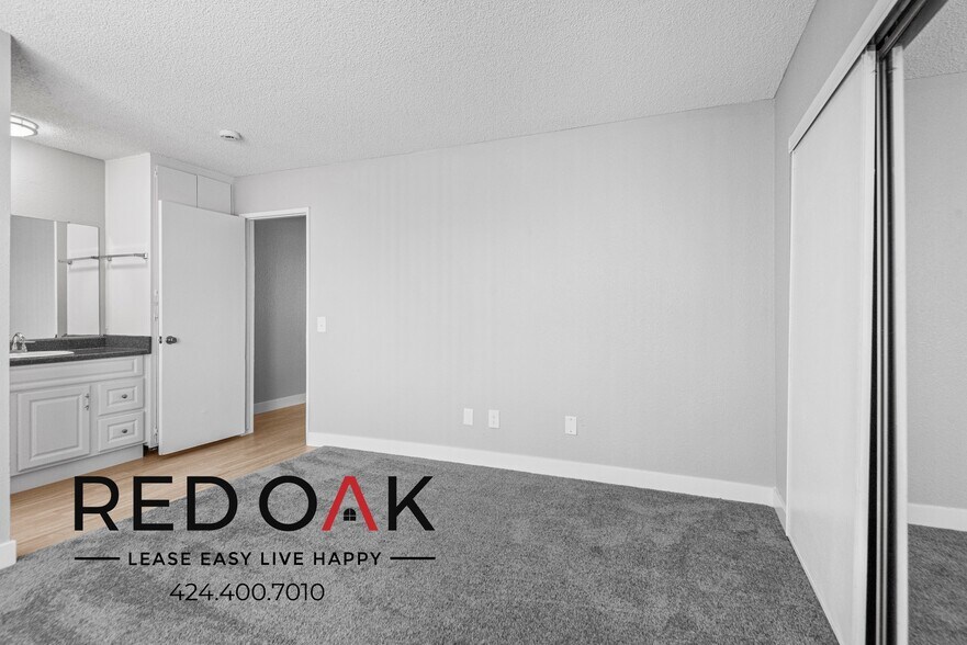 Building Photo - 13325 Heacock St