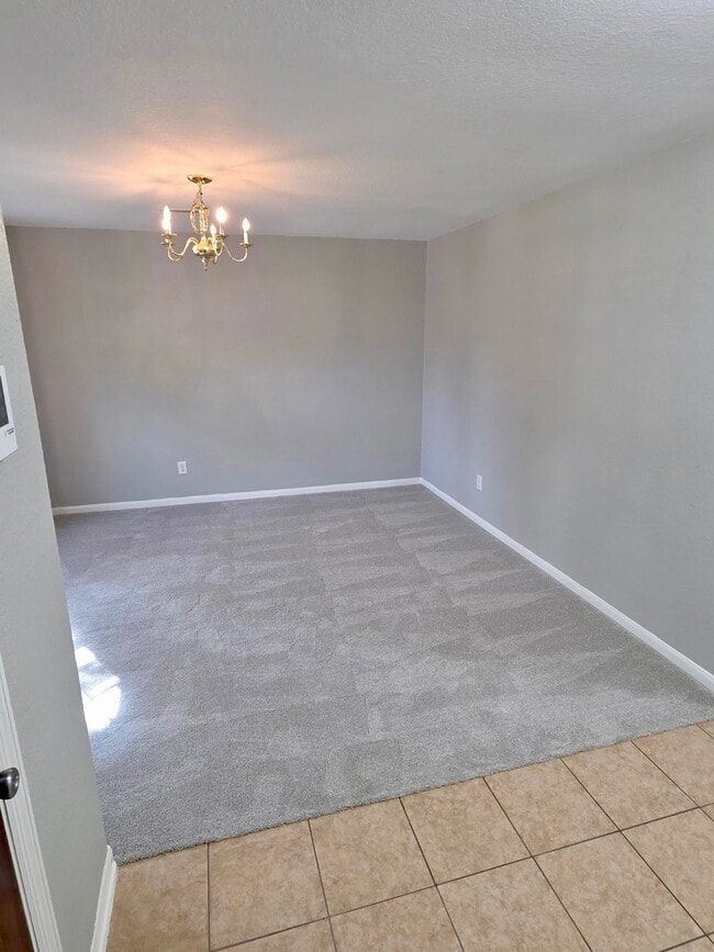 Building Photo - 21110 Machall Manor Ct