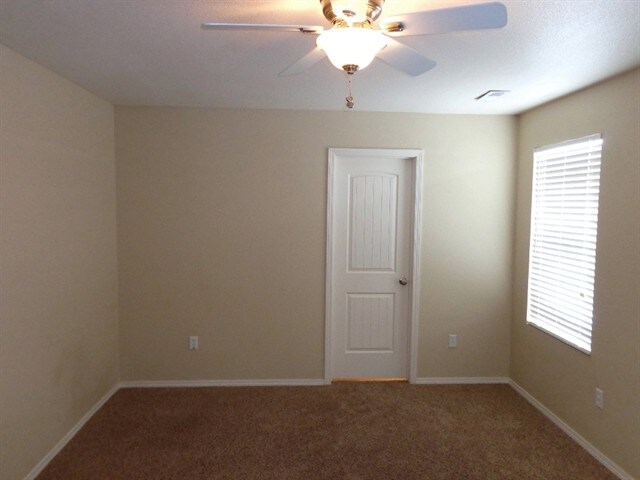 Building Photo - 235 S Spanish Fields Drive