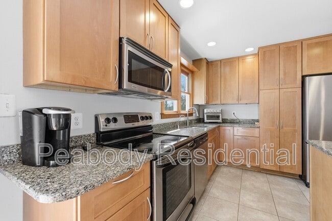 Building Photo - 3343 Slade Run Dr