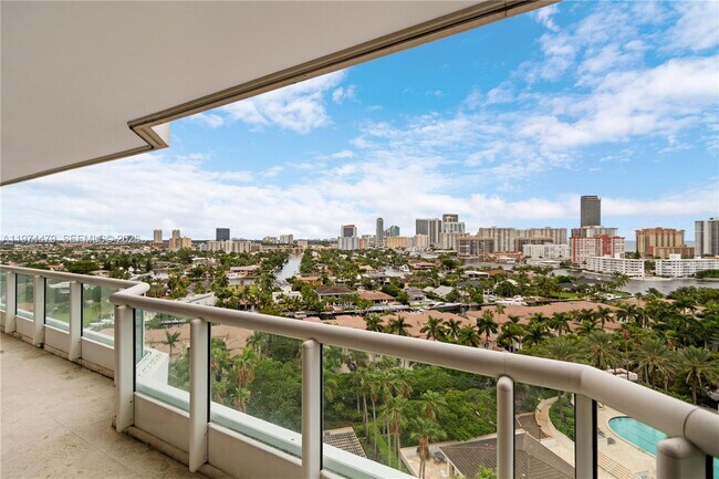 Building Photo - 21205 NE 37th Ave