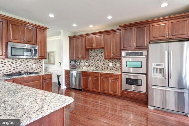 Building Photo - 2604 Rockledge Ct