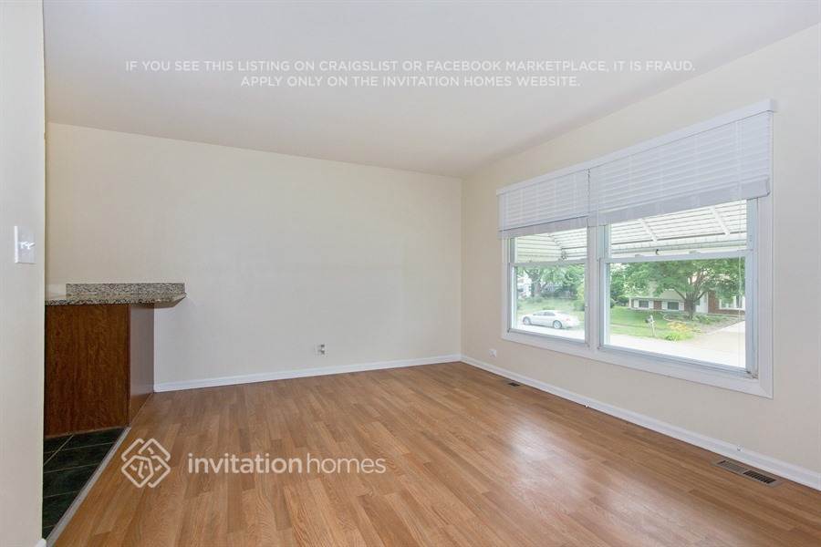 Building Photo - 113 Davis Ct
