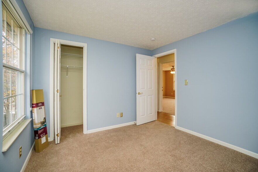 Building Photo - 3888 Driscoll Ct