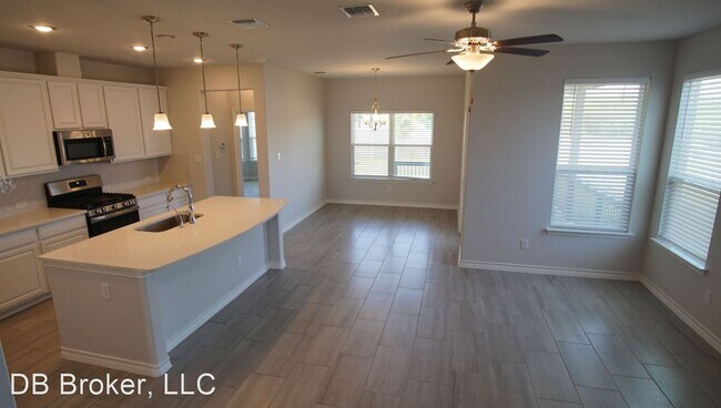 Building Photo - 4 br, 3.5 bath House - 124 Hunters Ranch