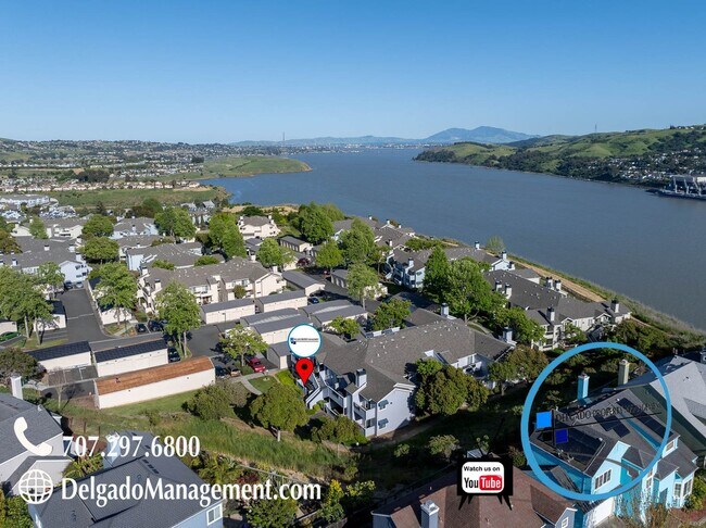 Building Photo - Glen Cove 2 bedroom condo