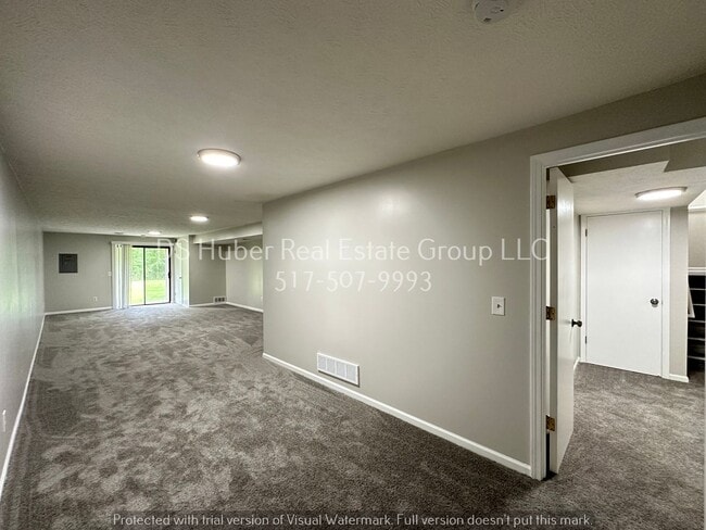 Building Photo - 2349 Coyote Creek Dr