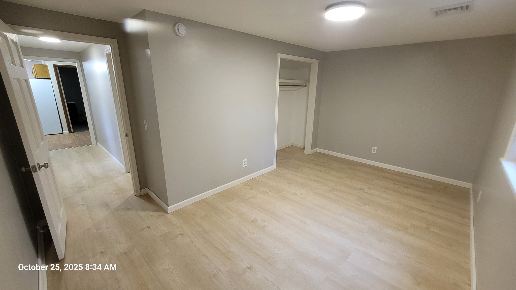 Building Photo - 1038 9th St