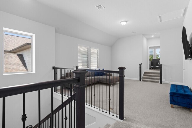 Building Photo - 2106 Ironwood Pass Dr