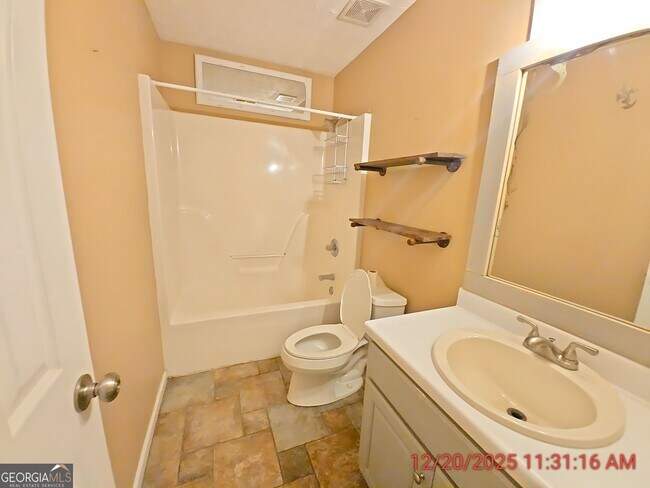 Building Photo - 155 Stroud Rd