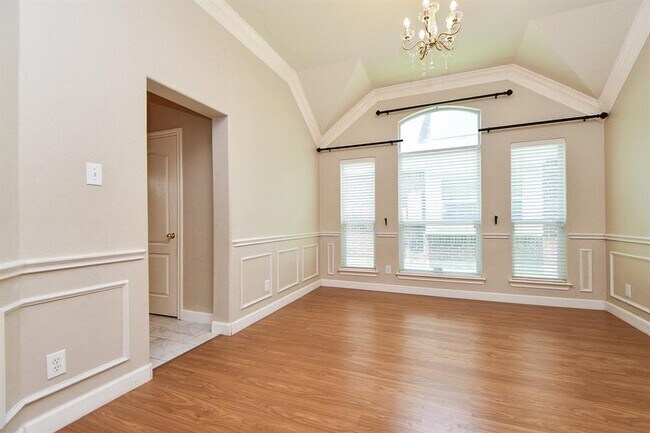 Building Photo - 24019 Hackberry Creek Dr