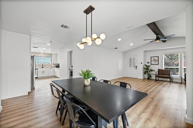Building Photo - 13200 Elysian Fields Cove