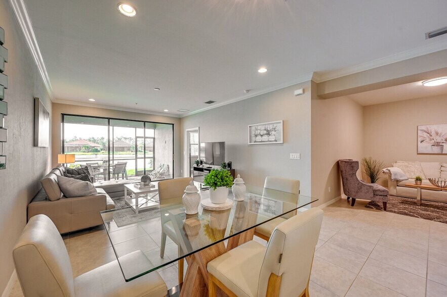 Building Photo - 9413 Terresina Dr