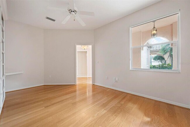 Building Photo - 3773 Amapola Ln