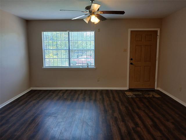 Building Photo - 2557 Talco Dr