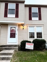 Building Photo - 3 Bedroom, 1.5 Bath Townhouse – Edgewood, MD