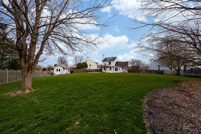 Building Photo - 135 Seton Creek Dr