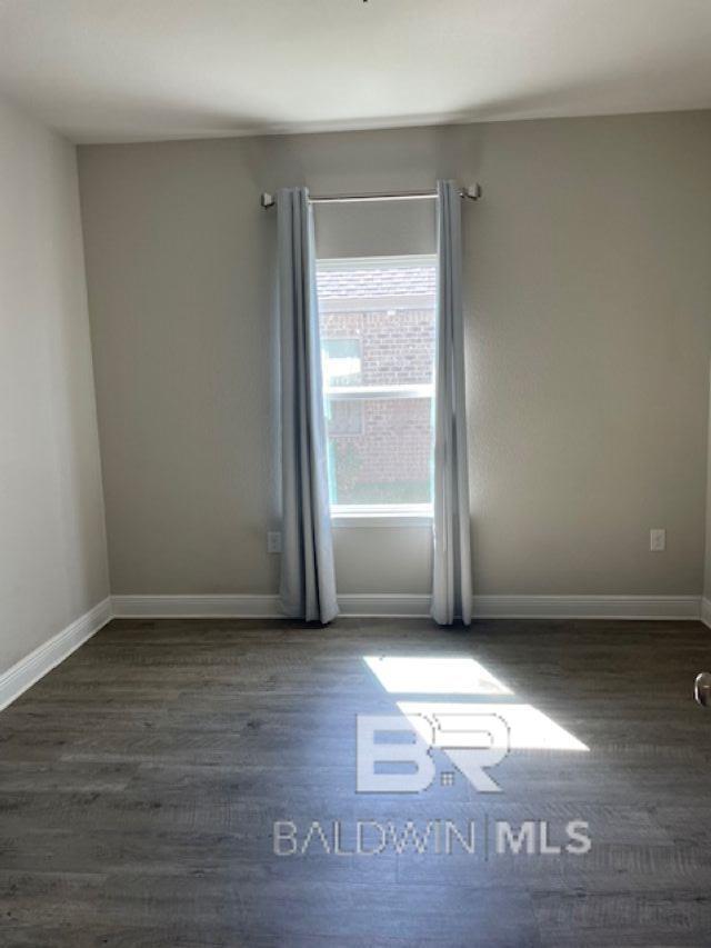 Building Photo - 9416 Sitka Dr