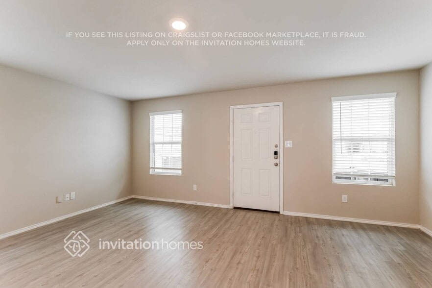 Building Photo - 5442 Verdugos Pl