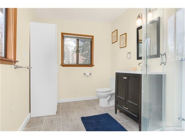 Building Photo - ar344