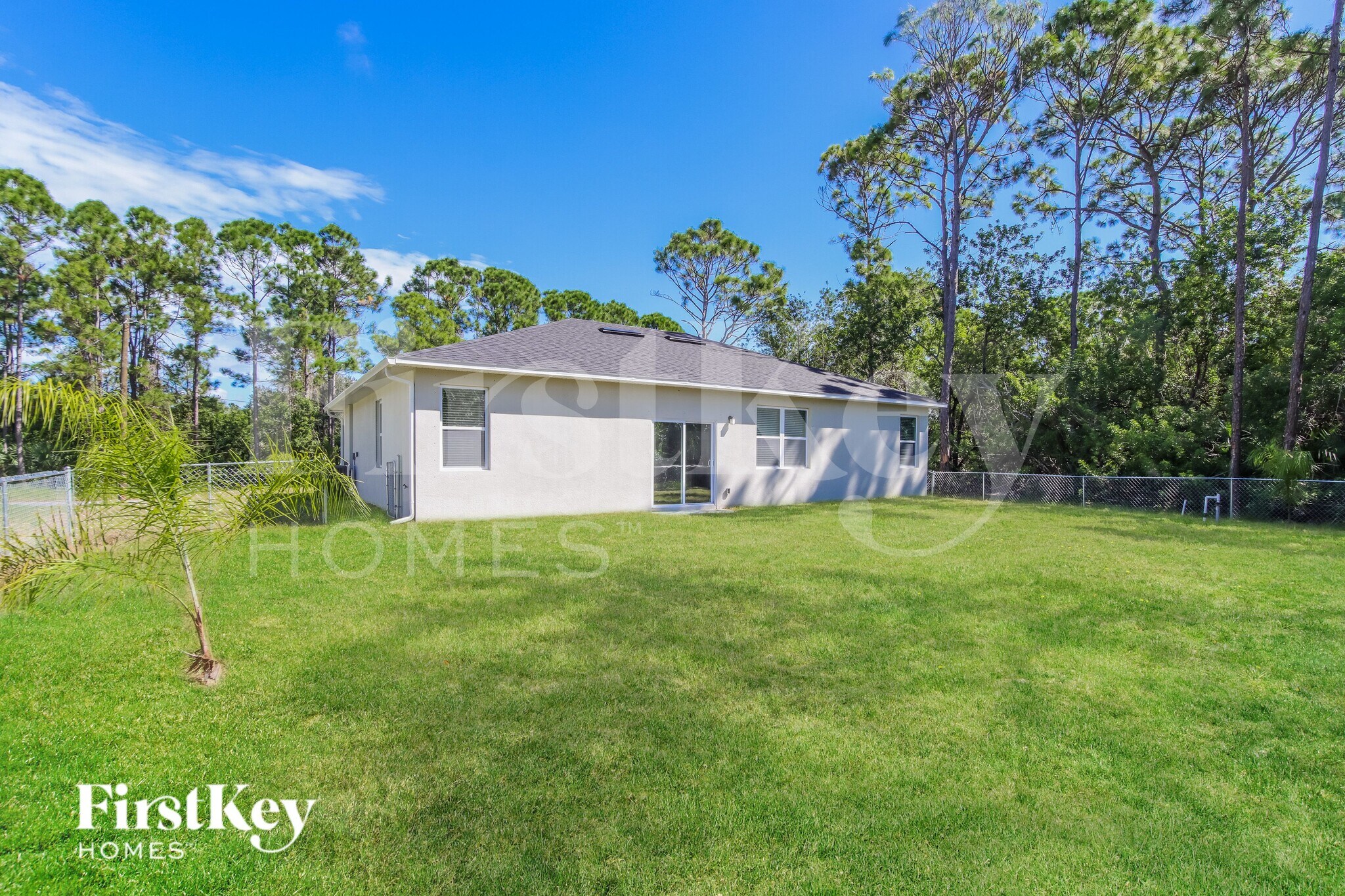 Building Photo - 164 Todd St SE