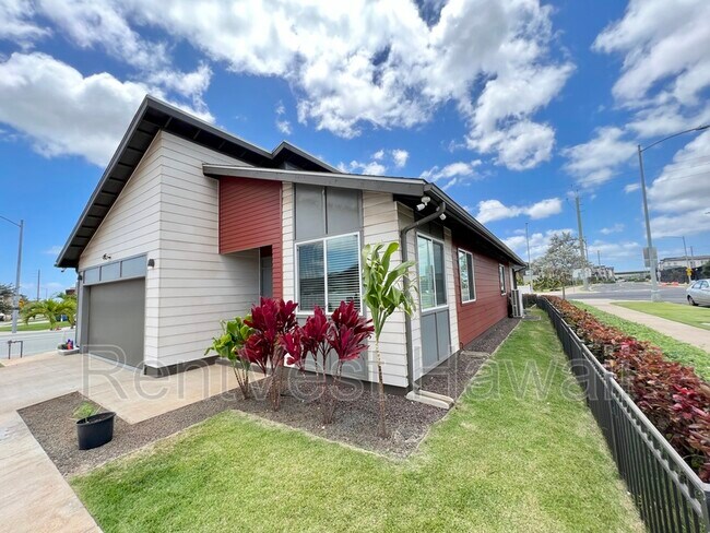 Building Photo - 911292-1292 Likolehua Loop